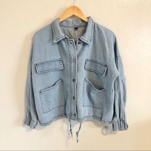 Light Wash Denim Jacket Size Medium